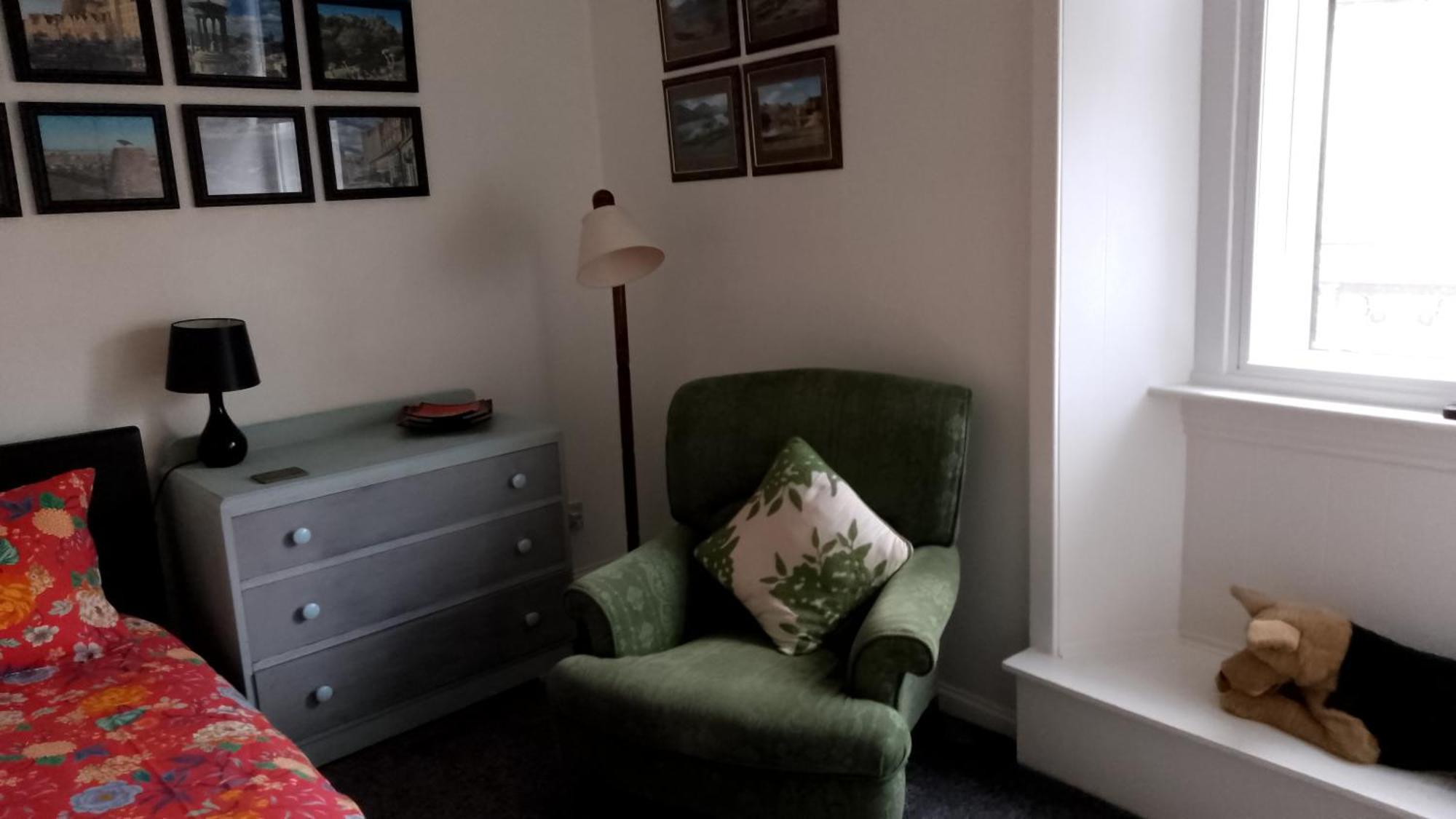 Edinburgh Two Bedroom Apartment With Free Side Street Parking 24 Hours 외부 사진