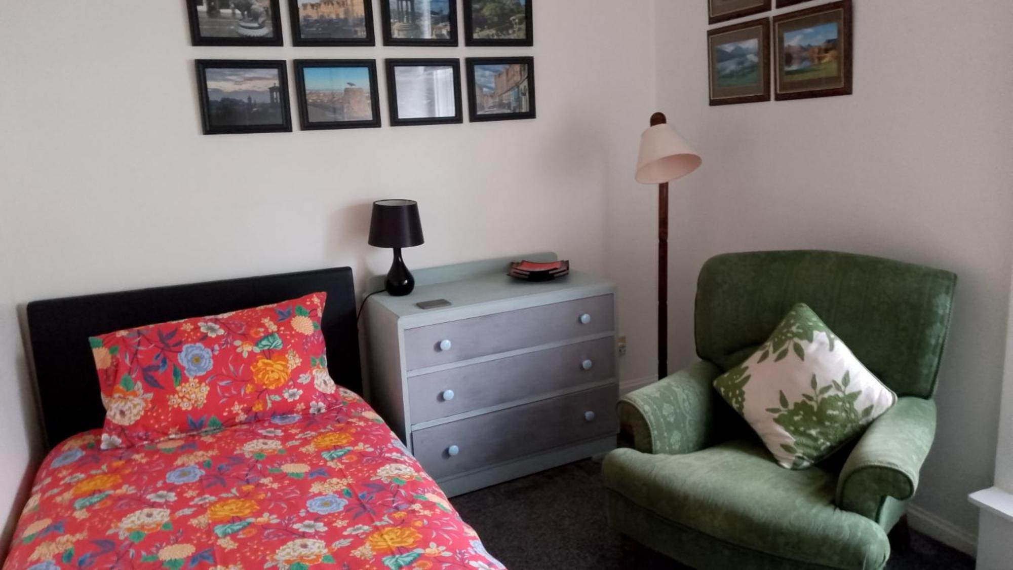 Edinburgh Two Bedroom Apartment With Free Side Street Parking 24 Hours 외부 사진