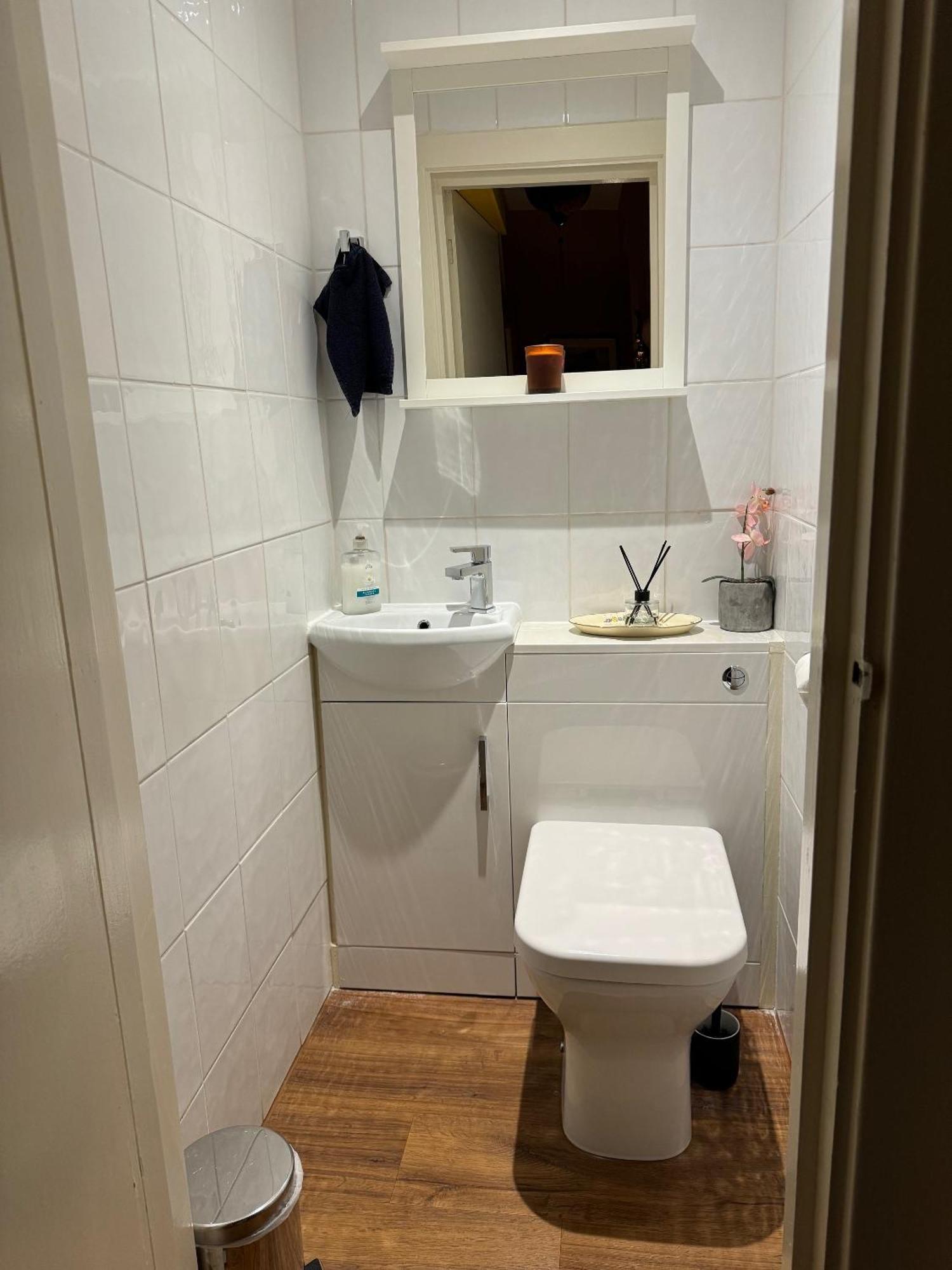 Edinburgh Two Bedroom Apartment With Free Side Street Parking 24 Hours 외부 사진